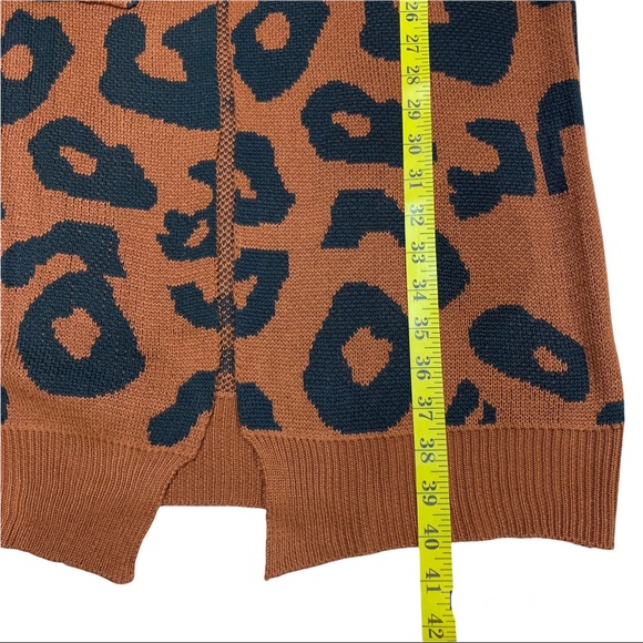 NWOT Brown Black Print Knit Open Front Oversized Cardigan Size small - Picture 9 of 9